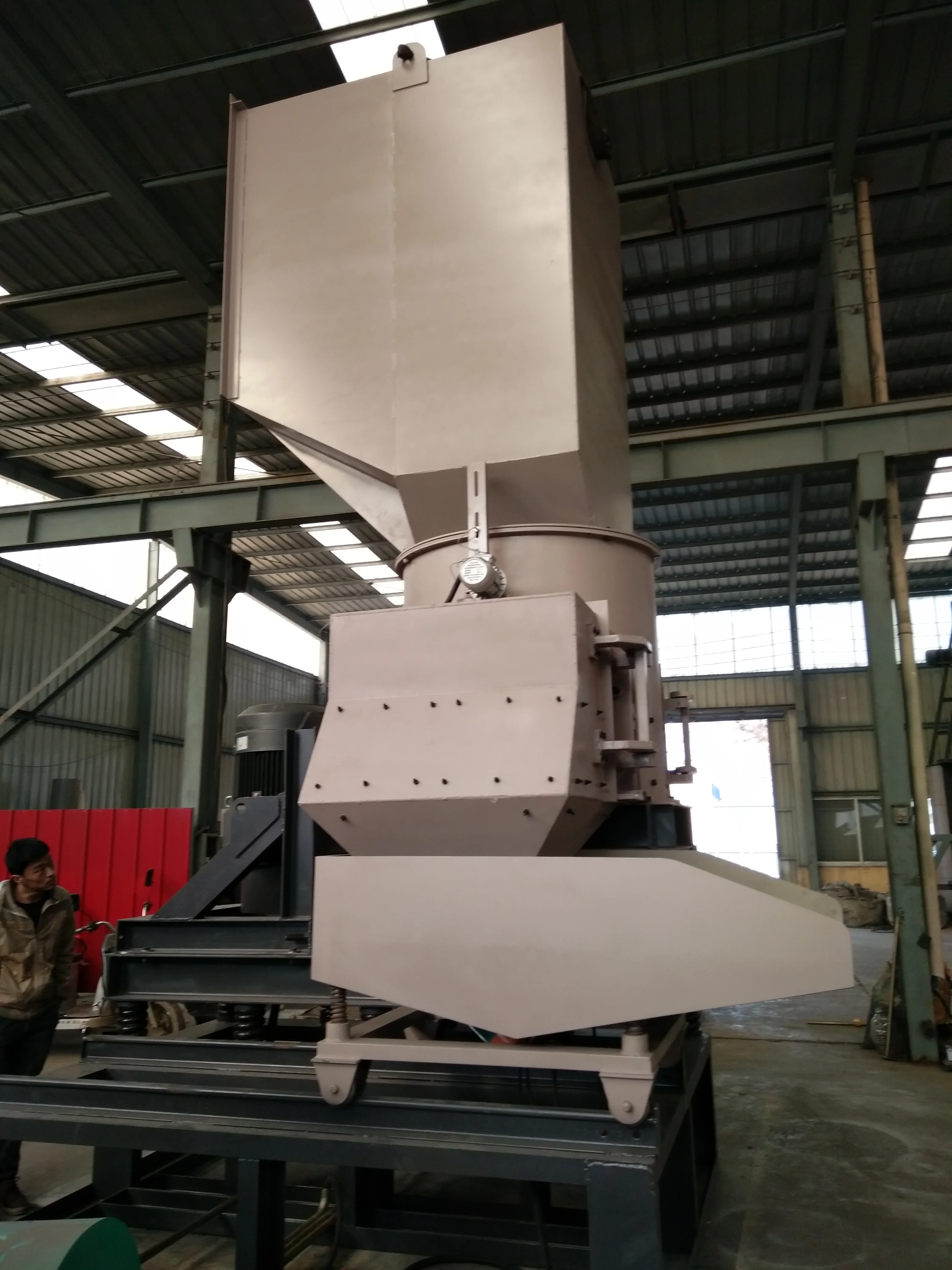 Vertical metal  Shredder  / chain shredder / scrap metal crusher on sale