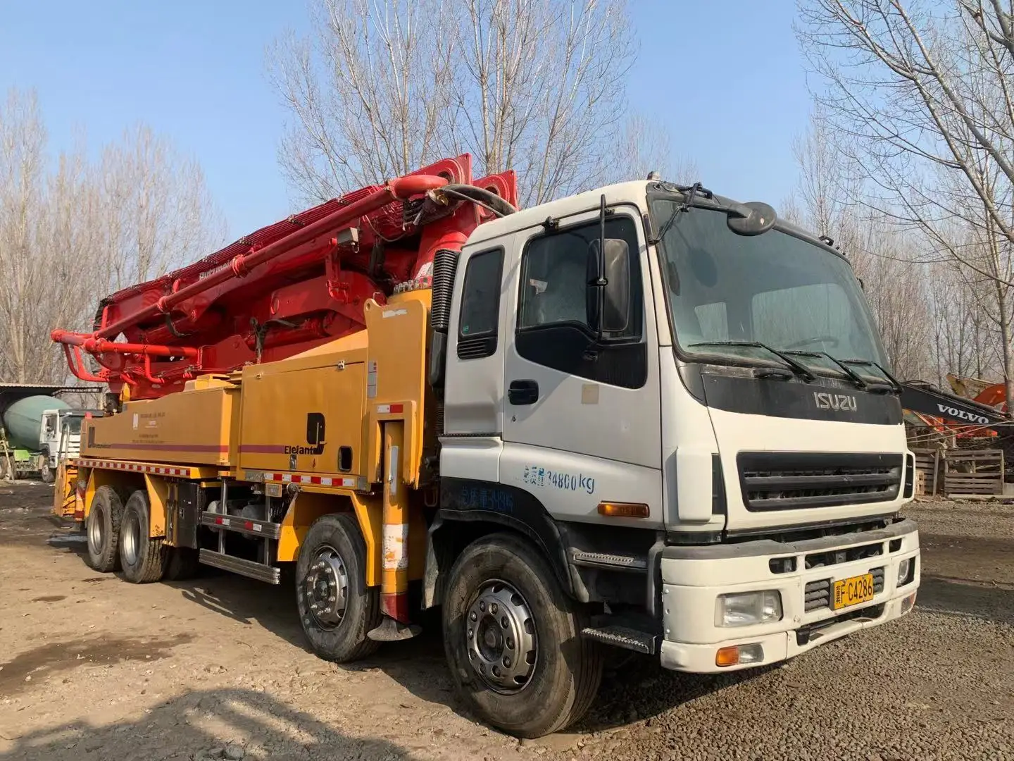 Used ISUZU Chassis Truck Putzmeister 42M Mounted Concrete Pump truck for sale