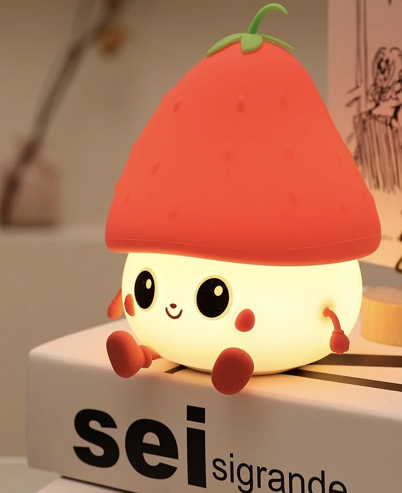 Ever Bright Cute Strawberry Silicone Lamp Bed Decorative  Led Night Light Objects