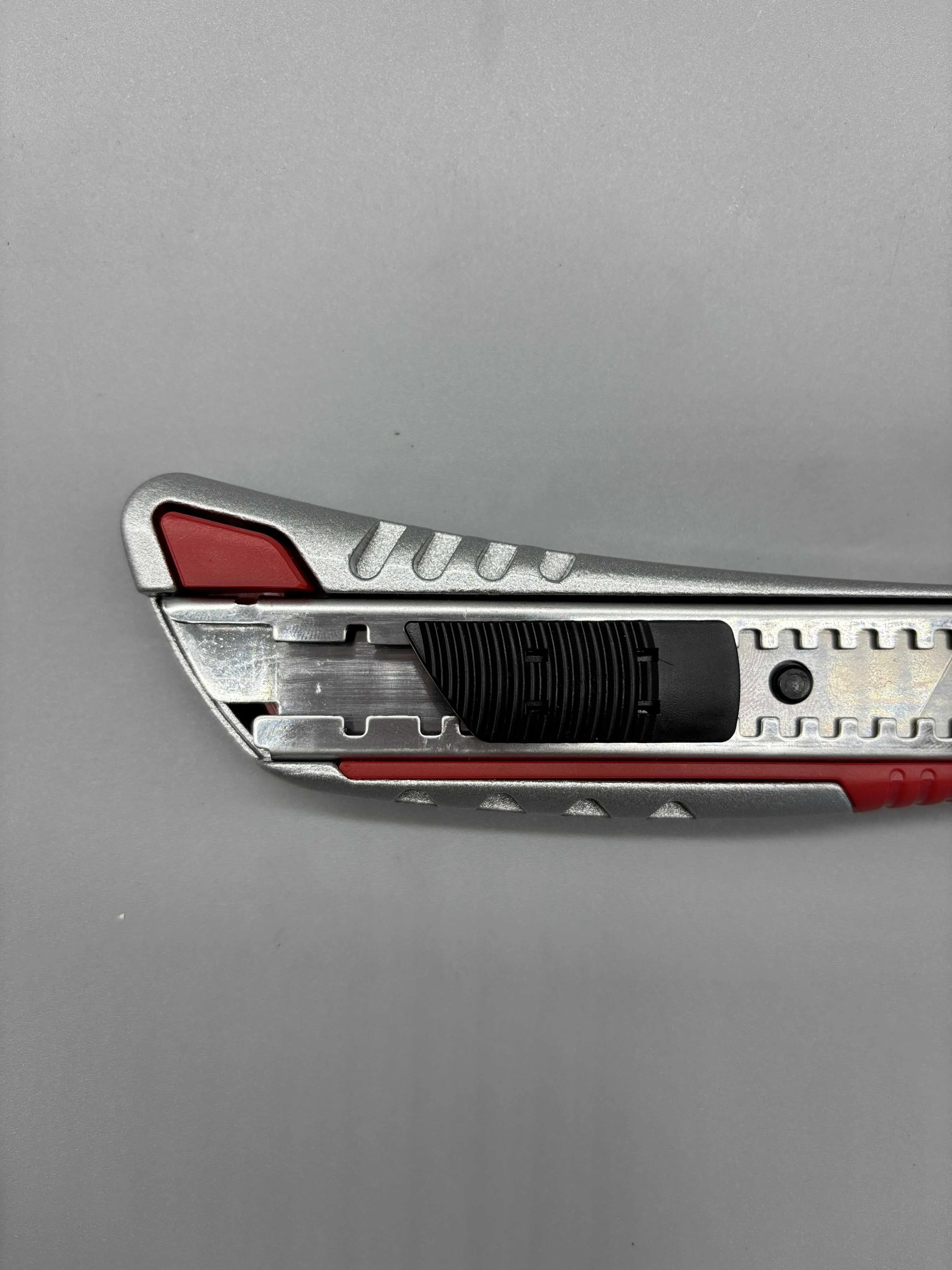 Extra Heavy-Duty Utility Knife - Multi-Purpose No-Slip Grip Utility Knife Reinforced Fiberglass Handle Box Cutter Utility Knife