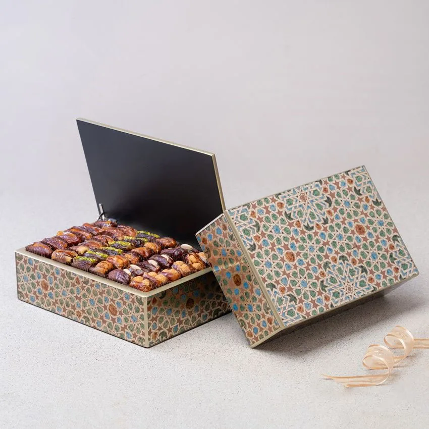 
Fancy Paint Nuts Wood Packing Luxury Middle East Chocolate Gift Box Piano Lacquer Dates Ramadan cake wooden storage box 