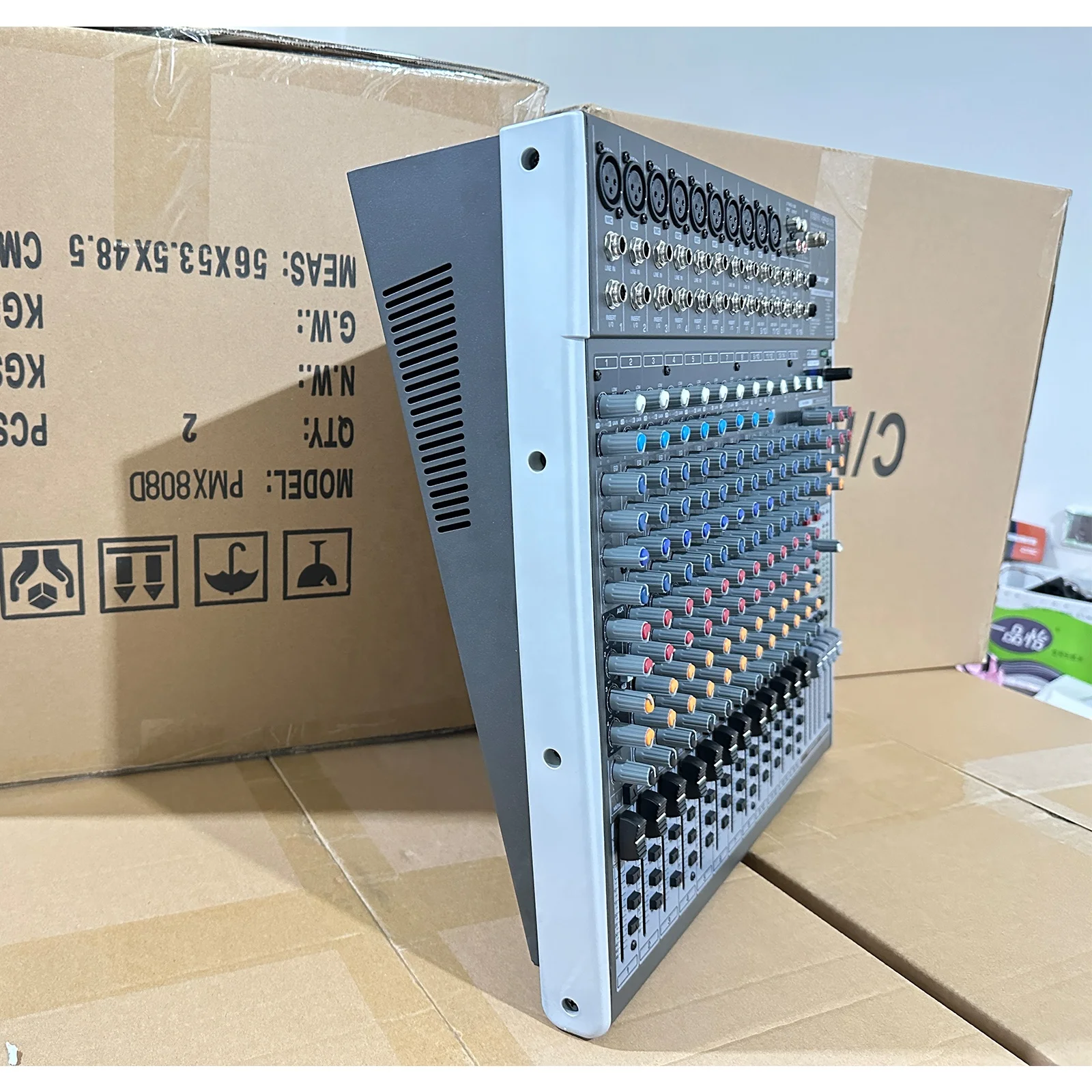 X2442USB Premium 24-Input 4/2-Bus Mixer with Mic Preamps/Compressors/British EQ 24-Bit Multi-FX Processor USB/Audio Interface