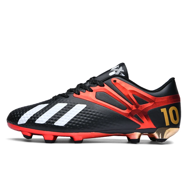 Wholesale white and black pu upper soccer football shoes low cut TPU sole soccer boot high quality made in Jinjiang China