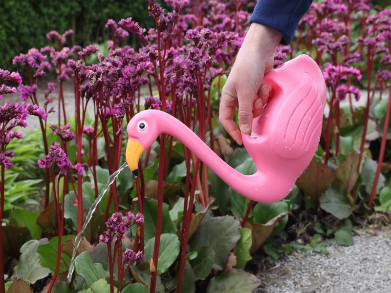 1.5L flamingo shape garden plastic watering can