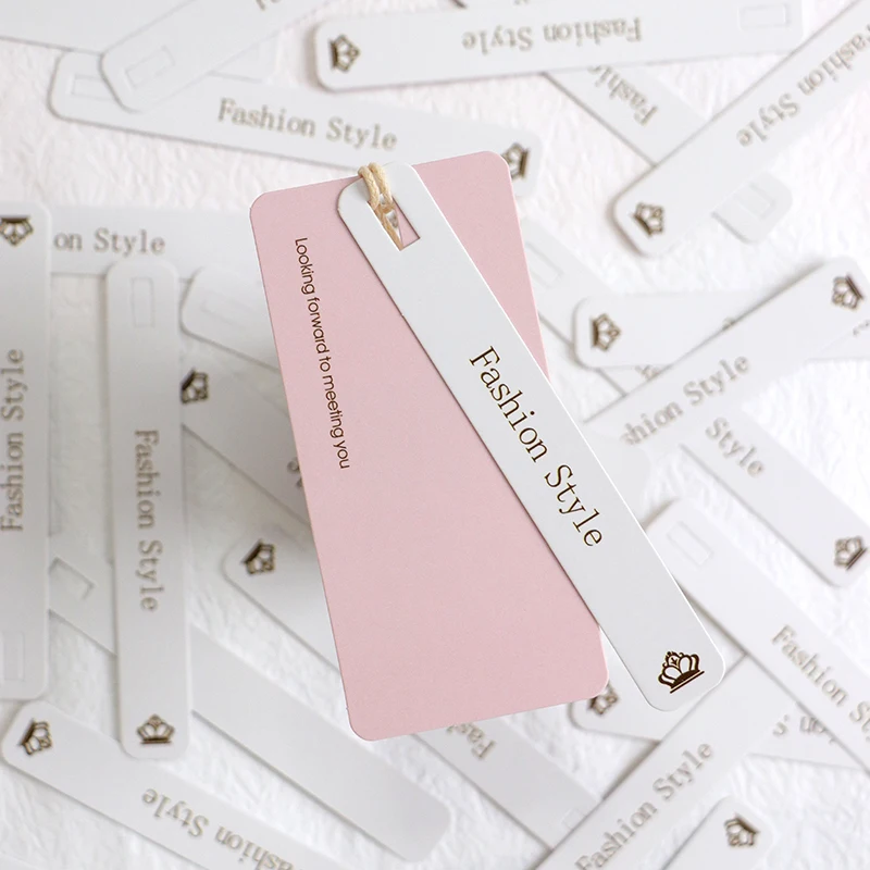 Recycled Custom Logo Cardboard Paper Kids Garment Hangtags Jean Clothing Hang Tag With logo With String And Safety Pin