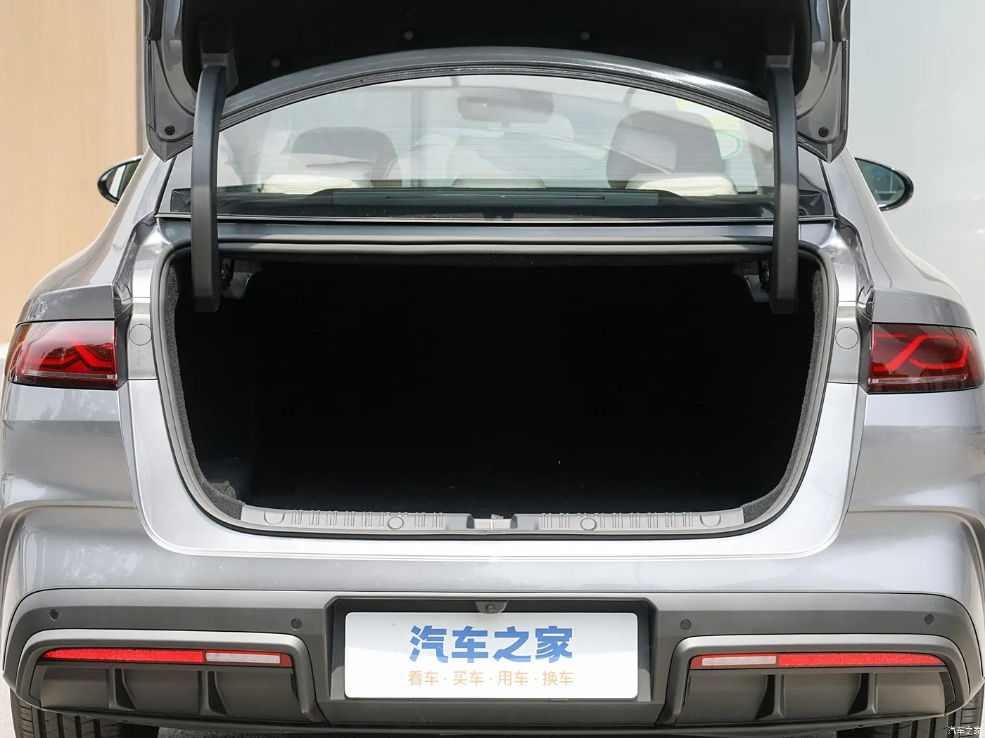BYD Qin L 2024 DM-i 120KM Transcendent hybrid car for sale qin byd