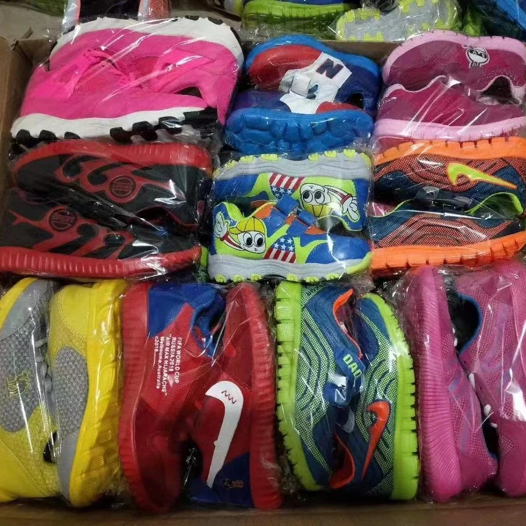 
Good quality Cheap price packed shoes used second hand shoes in bales mix models for kid 
