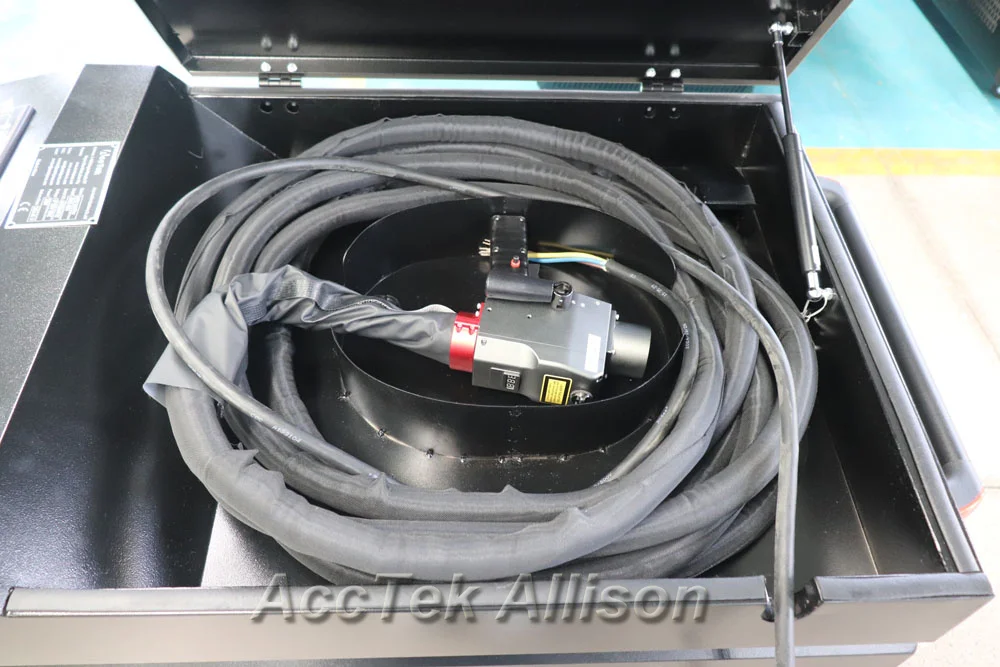 500w Water Cool High Speed Laser Pulse Cleaning Metal Surfaces Wood Glass Fiber Chromium Oxide Laser Cleaner