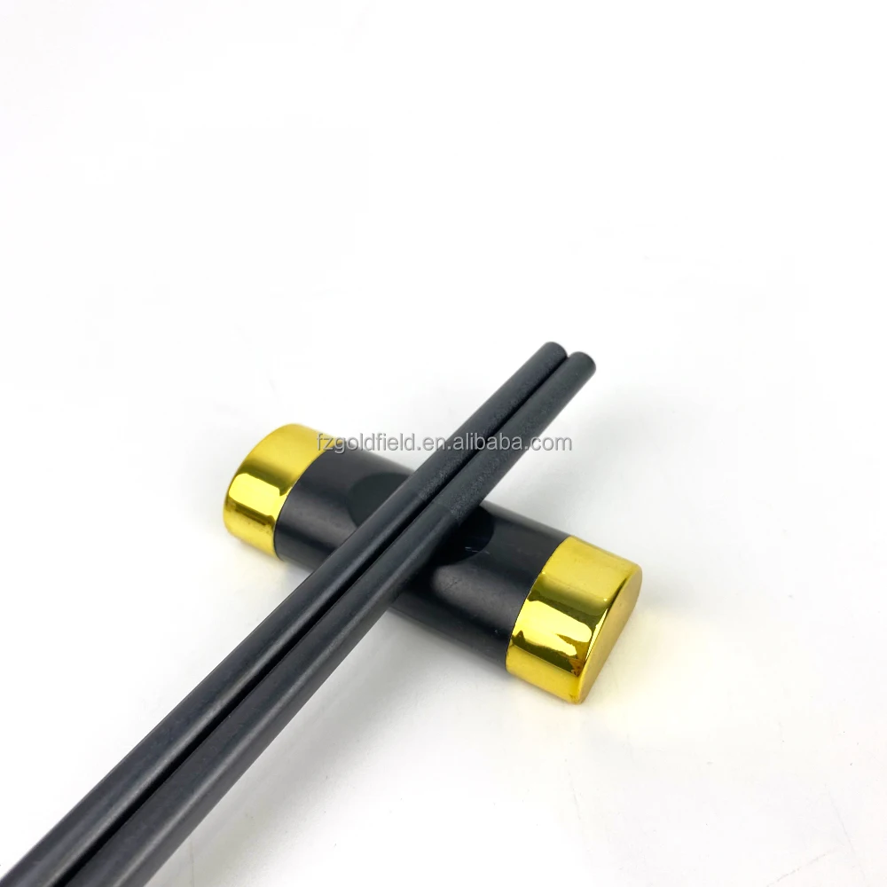 Dishwasher safe Wholesale Reusable 5prs  Black PPS Chopsticks   Chinese Dragon Pattern  Set With 5pcs Melamine  holder