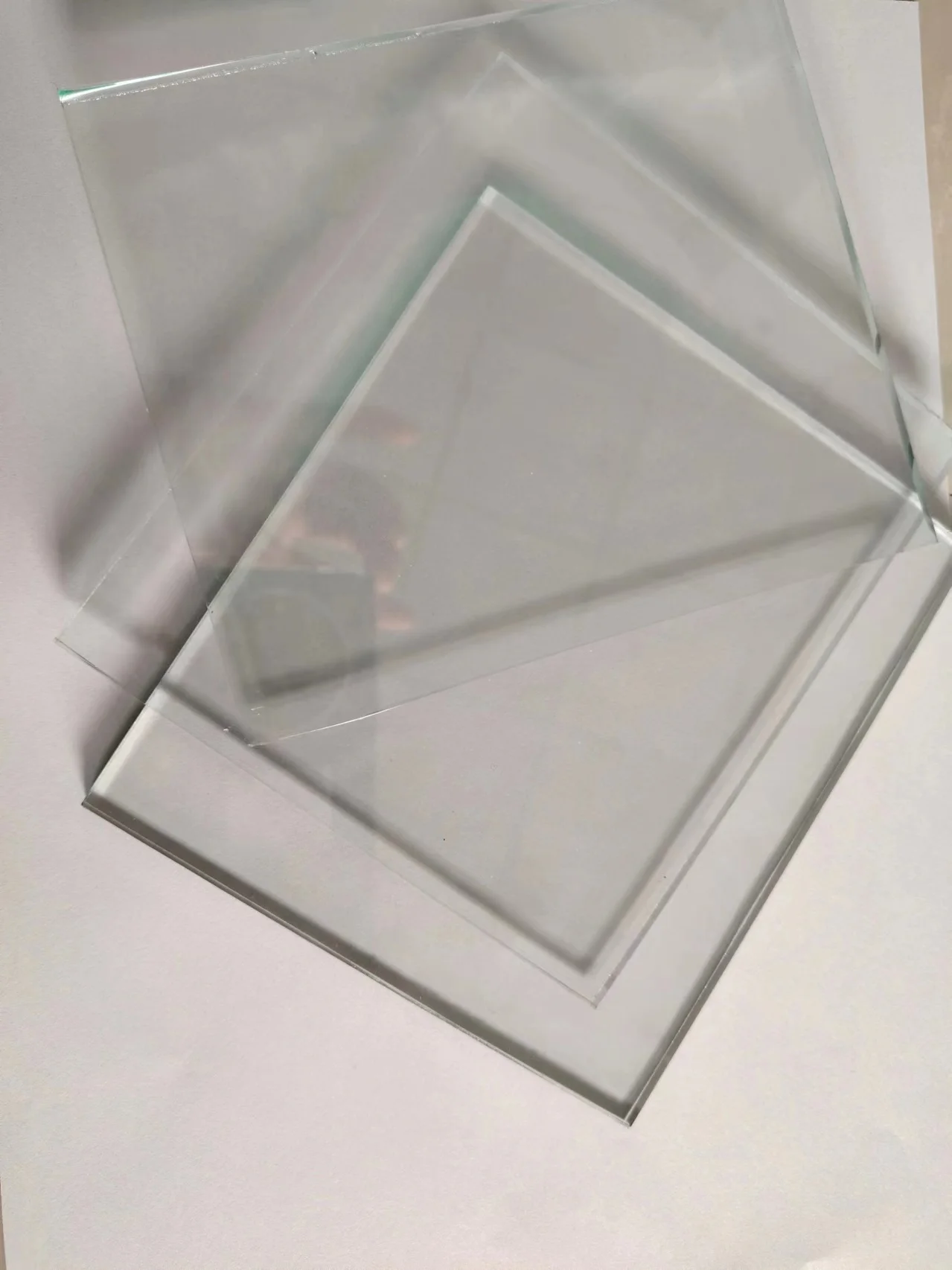 China  Manufacture clear  float   glass   and  low  iron  glass   for  commercial  buildings