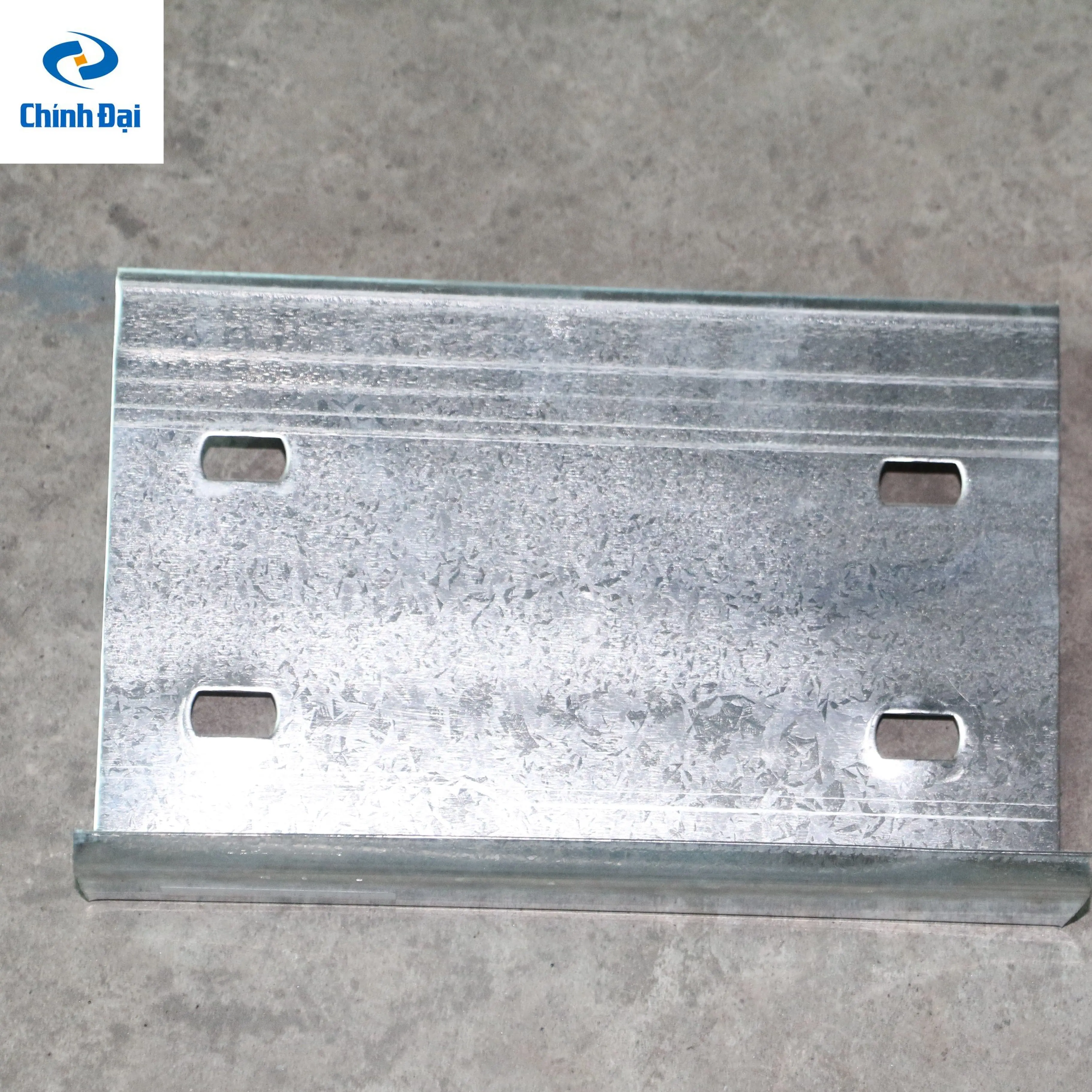 Lightweight Roof Purlin/ Galvanized C Purlin/ Vietnam Manufacturer Vietnam Company