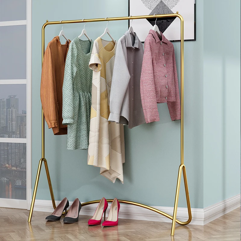 Metal Clothing Display Stand Floor Hanging Rail Lady Clothing Display Golden Rail Garment Rack for Fashion Clothing Store