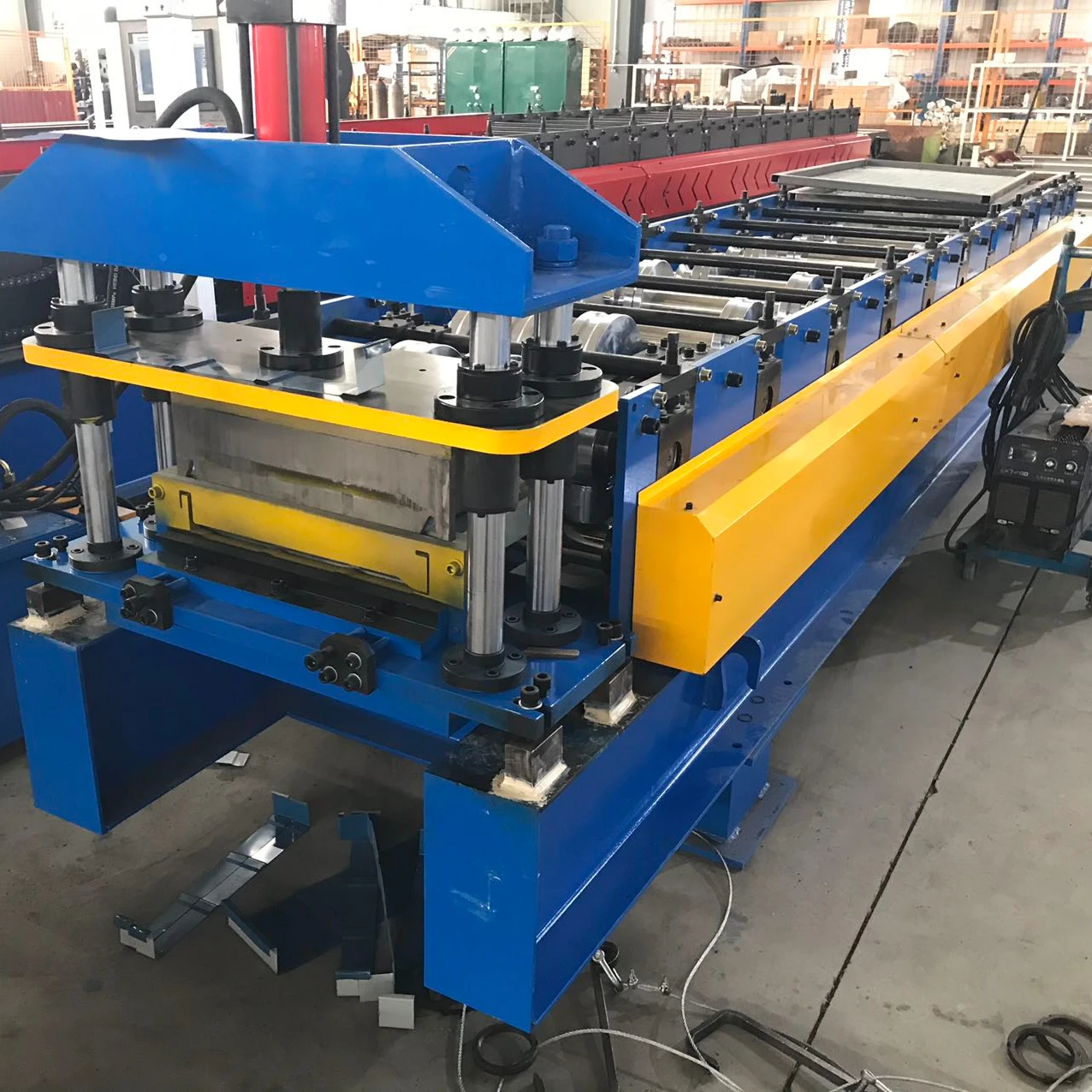 OEM ODM Customized zinc standing seam cladding steel roofing sheet roll forming machine