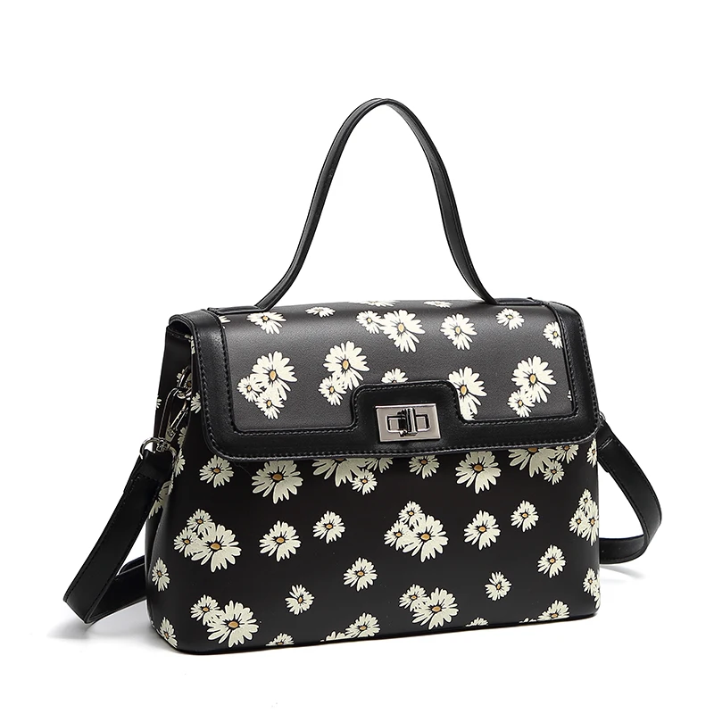 China Wholesale High Style Women Chrysanthemum Shoulder Crossbody Sling Chest Bag Fashionable Dress for Ladies