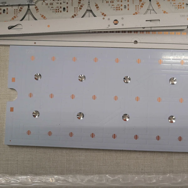 aluminum material led running light pcb with high quality