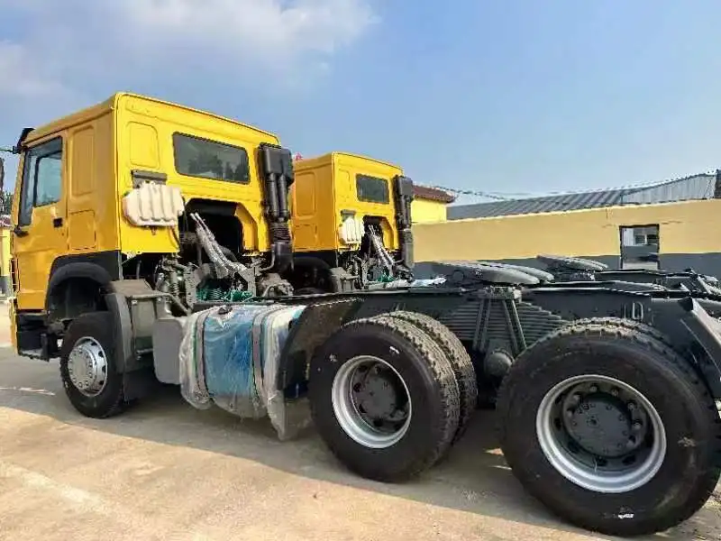 12 шин sinotruk howo б/у Самосвал 6x4 30 тонн 20