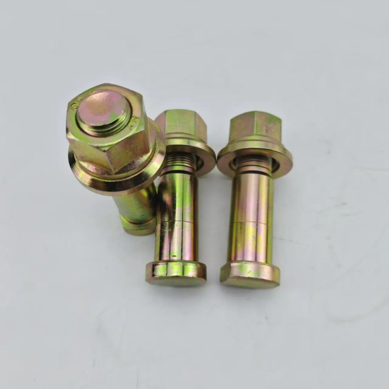 Shantui bulldozer 05-01-01-024C wheel rim bolt  construction machinery part