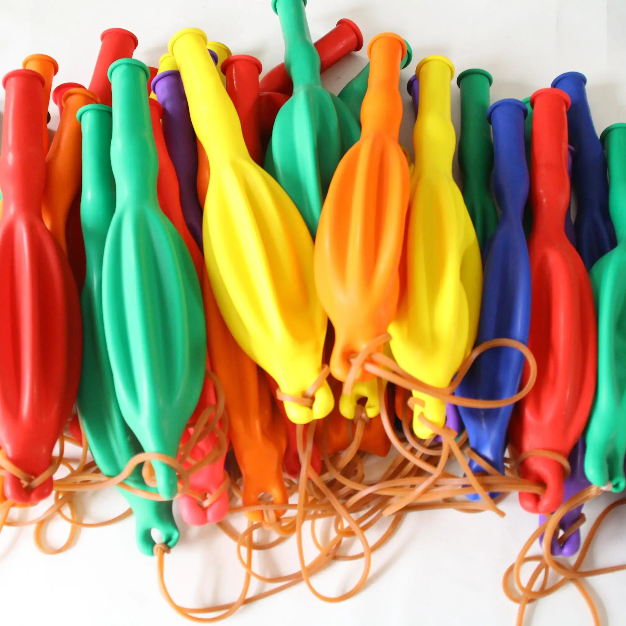 
china big inflatable 18 inch latex punch ball balloon with good rubber band for Children Toys 