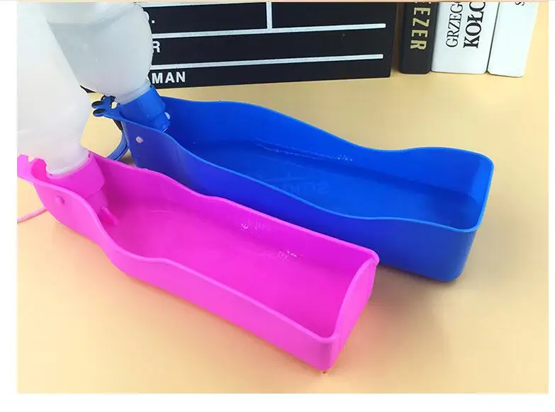
Hot selling 500ML dog water fountain pet drink bottle feeder 