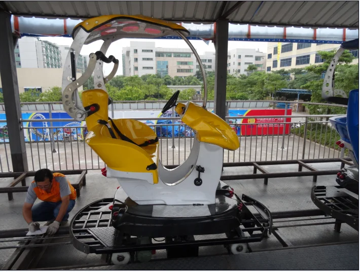 Outside Amusement Park Equipment Orbit Rides bicycle drive train