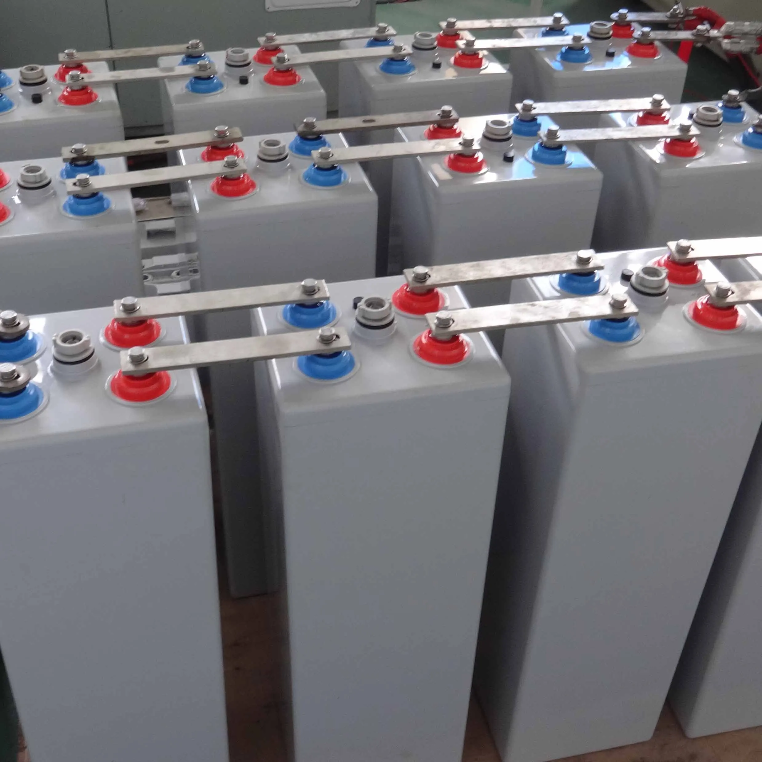 Rechargeable Deep Cycle Sealed Lead Acid OPzV battery 2v 250Ah