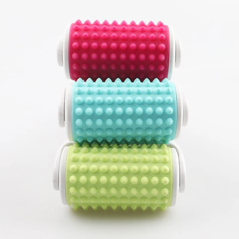 Skin Care Newest  Machine Ice Roller with Silicone  Roller Head for Tighten the Skin and Reduce Eyes Strain