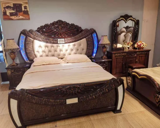 Saudi hot sale Home and Hotel Palace Royal Style Bedroom Set for Queen or King Size Bed Brown Colour