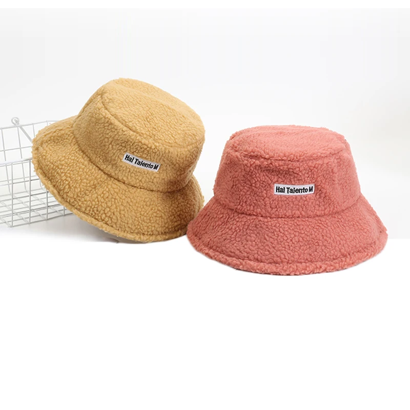 Wholesale New Trend Embroidery Winter Warm Lamb Wool Cute Fashion Sherpa Plush Fisherman Hat Bucket Hats Women