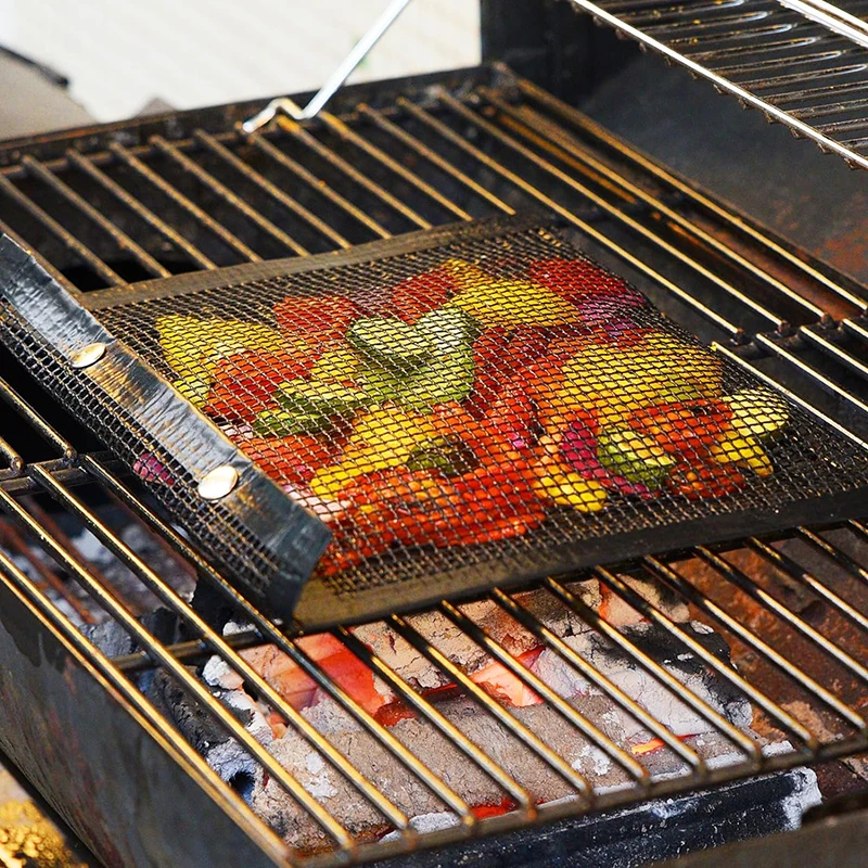 Mesh Grill Bags for Outdoor Grill  100% Non-Stick Easy to Clean Reusable Heavy Duty BBQ Grill Accessories