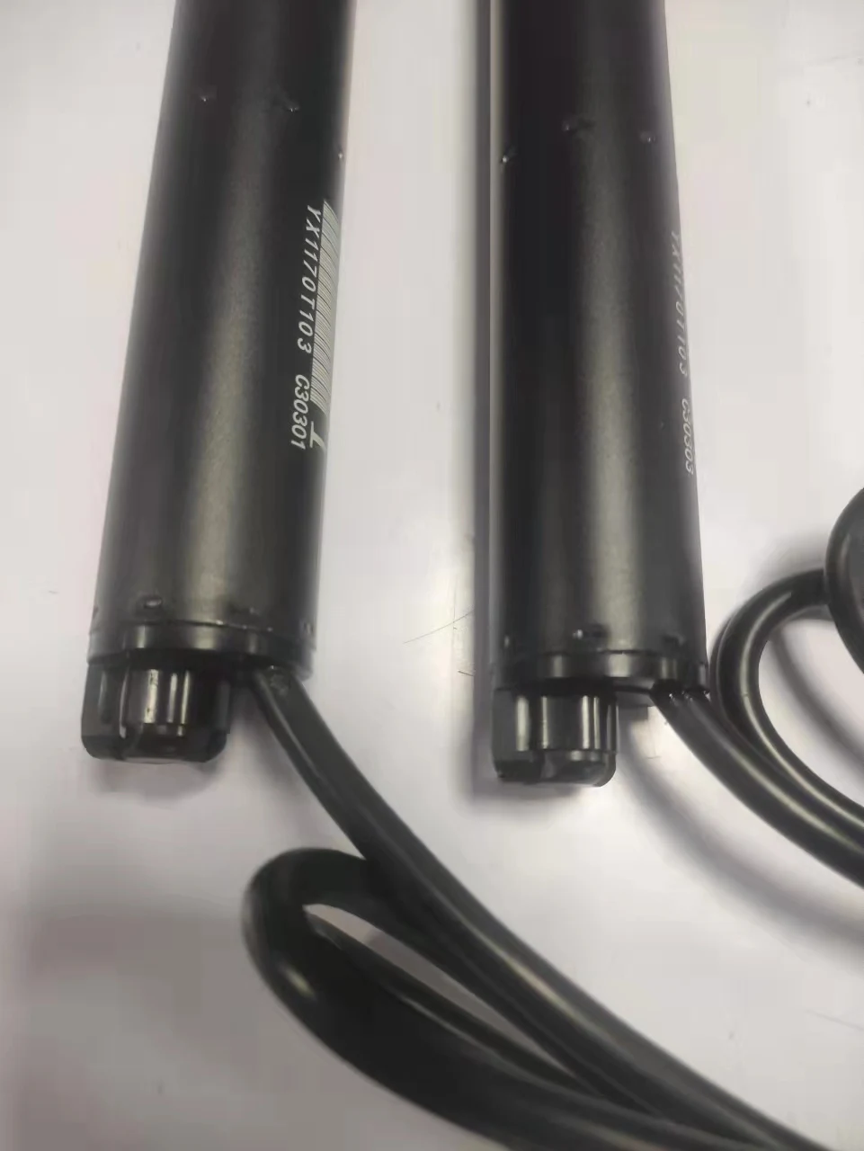 Fully automatic lifting, intelligent lifting, adjustable height of a full set of struts use for Toyota Camry  2012+