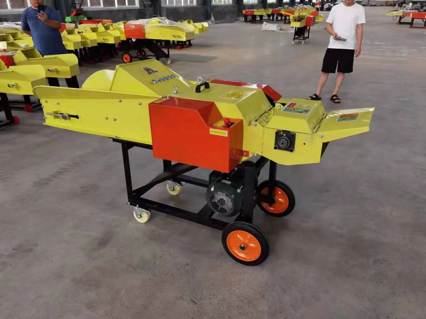 Small chaff slicer straw breaker hay cutter grain grind crusher on sale