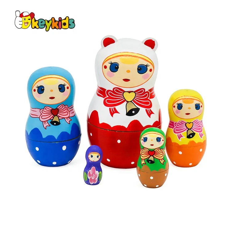 Traditional Hand Painted matryoshka wooden Russian nesting doll for wholesale W06D159