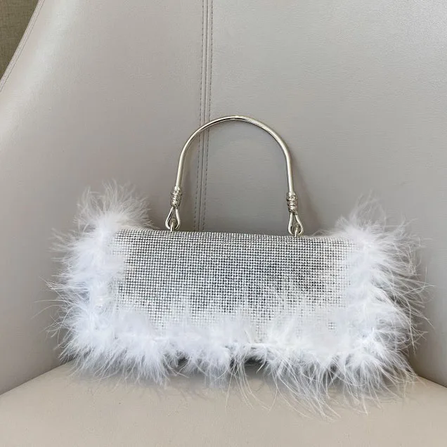 Hot fashion women round diamond hand bags with feather Sweat Girls Bling fur bags Ladies shiny rhinestone evening clutch purse
