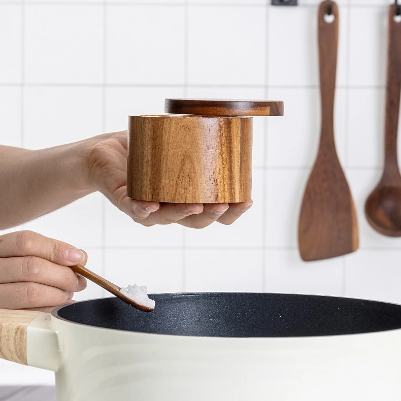 Acacia Wood Round Salt Cellar Kitchen Spice Box Holder with Swivel Cover Wooden Sea Salt Pepper Storage Container with Spoon