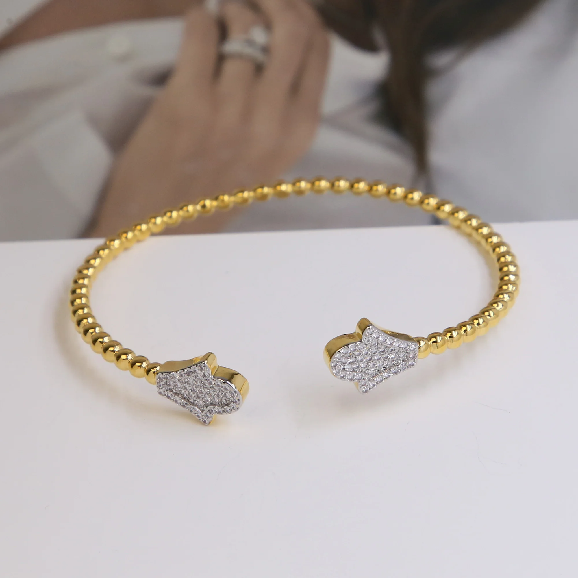 Retro personality jewelry geometric diamond-encrusted design sense Brass gold plated bracelet