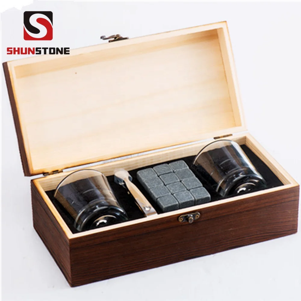 Wholesale Price Whiskey Stones Gift Set Chilling Whisky Rocks + 2 Crystal Shot Glasses, Premium Bar Accessories , Granite Square