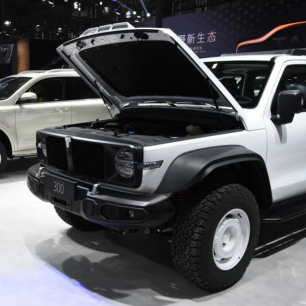 Best Personal Vehicle Tank 300 Is Also The Best Performance Off-Road Armored Vehicle Cyberspace TANK 300