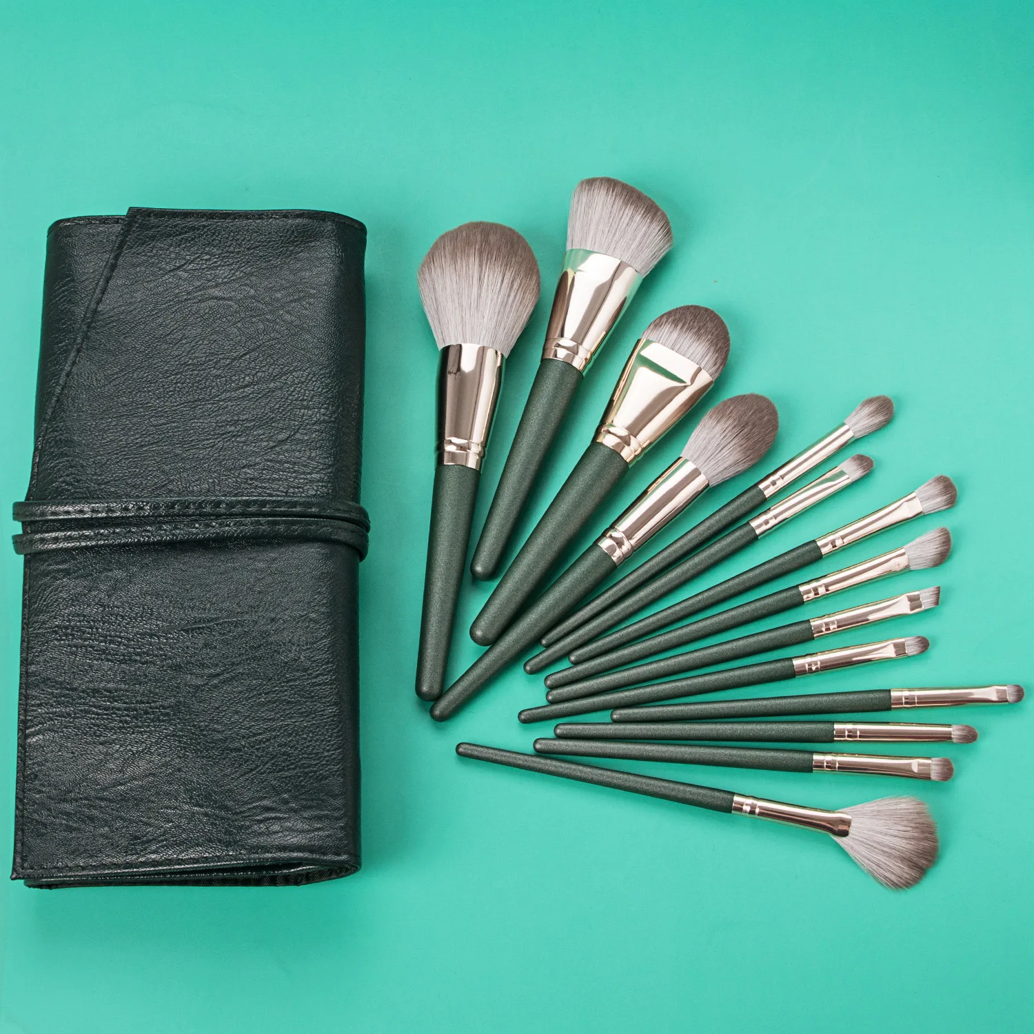 Most Popular 14Pcs Brush Makeup Cosmetics Indispensable For Beginners Good Looking Makeup Bag Of Excellent Workmanship