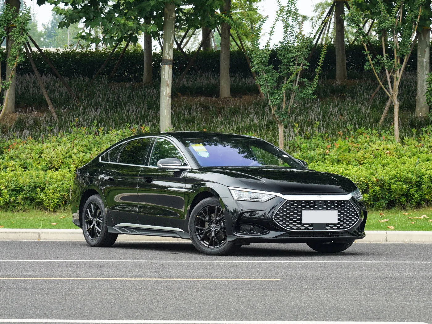 Купить дешевый гибридный автомобиль 2023 byd han ev электромобиль DM-i 4-дверный 5-Seate ruged 2024 для взрослых