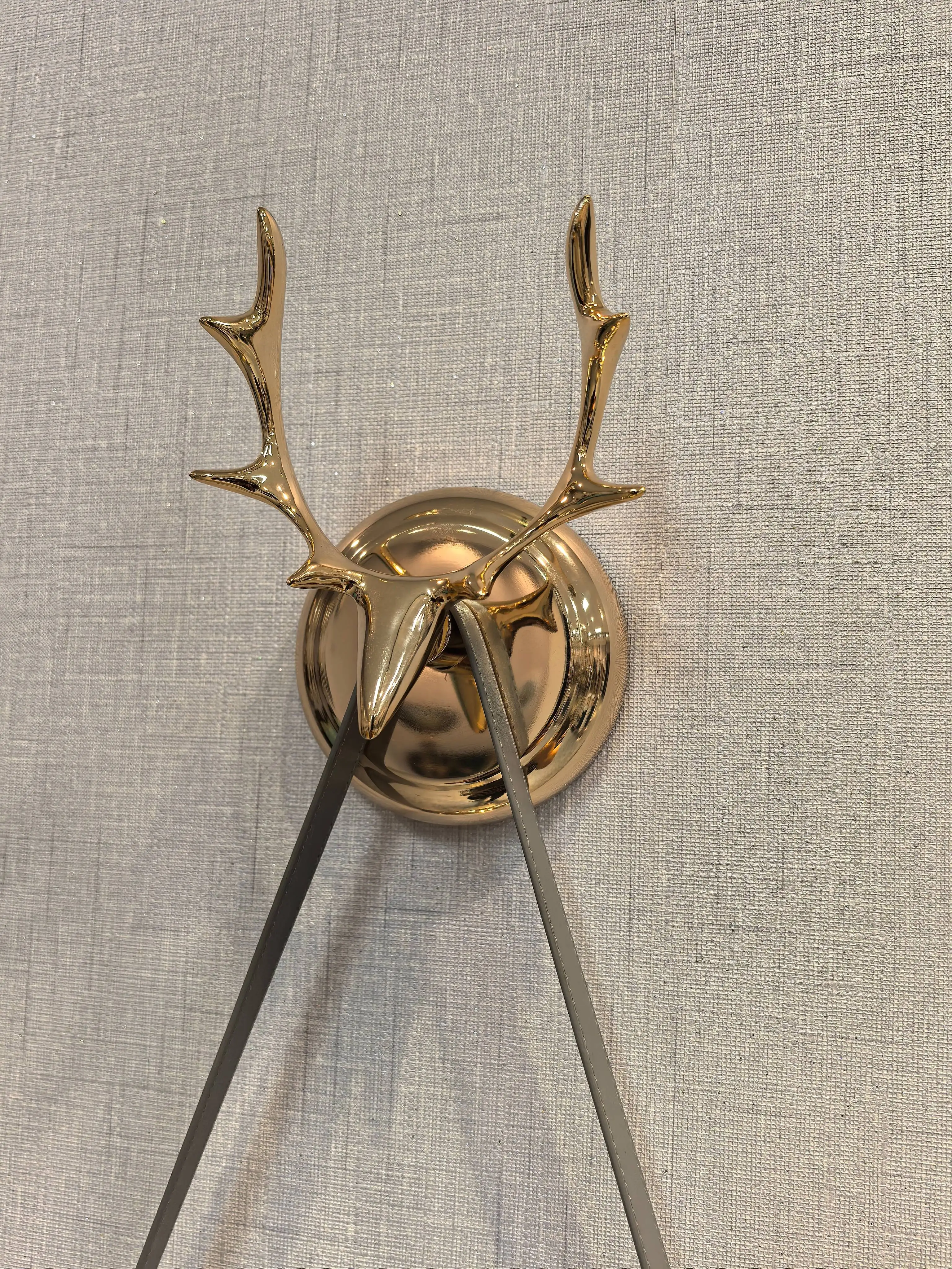 Armens Light luxury fashion Living room Dining room rotating gear wall watch clock