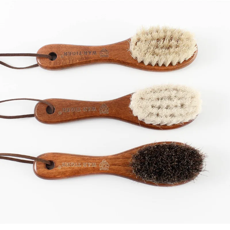 Мужская щётка из натуральной шерсти