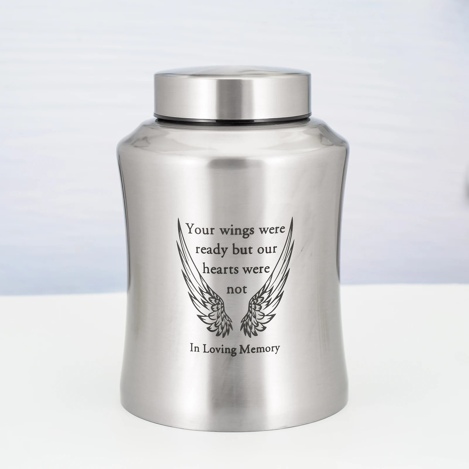 5.51*8.27 inch Quality Assured Engraved Cremation Urn Funeral Supplies High-Grade Adult Cremation Urns