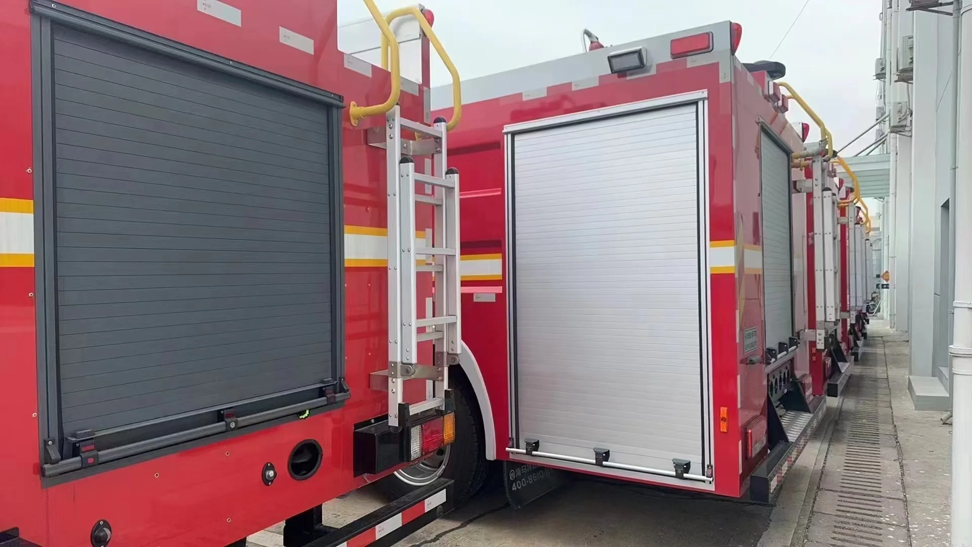 High Quality Fire Truck Manual Aluminum Roller Shutter Door Fireproof Rolling up Door for Truck and Container