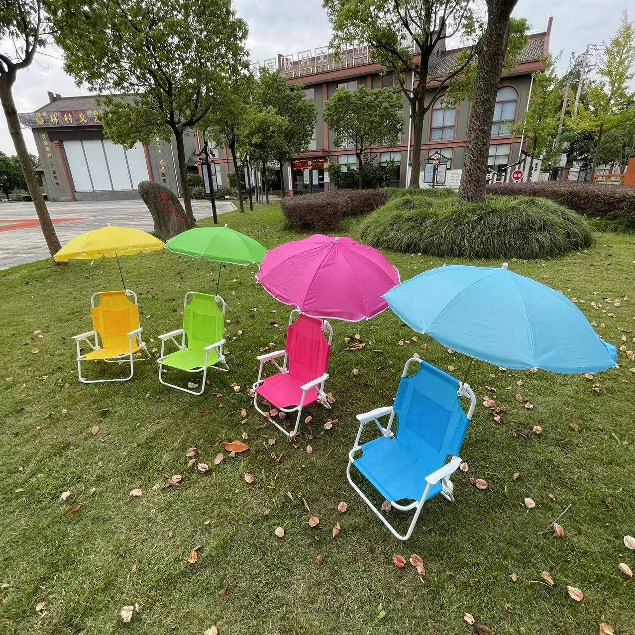 Customized Logo and Color Wholesale Beach Chairs and Umbrellas Outdoor Furniture Beach Camping Use for Children Metal Steel 15mm