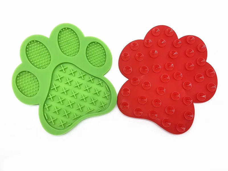 Silicone Dog Lick Pad Suction Cup Dog Feeding Mat Pet Slow Feeder Sucking Plate Mat Wall Mounted Pet Bowl Pet Calming Mat