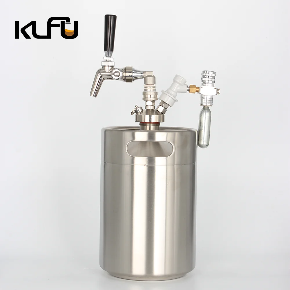 
Factory Price Stainless Steel 304 2 Litre Beer Keg Draft Mini Beer Growler Set with Co2 Regulator for HomeBrewing 