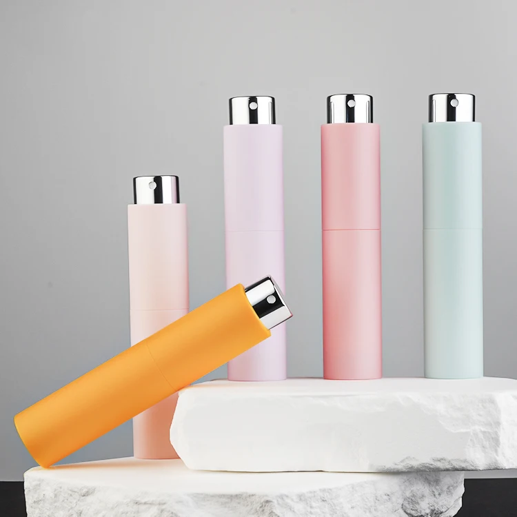 empty twist up 10ml Bamboo Rotating Perfume Refillable Spray Bottle With Custom Logo