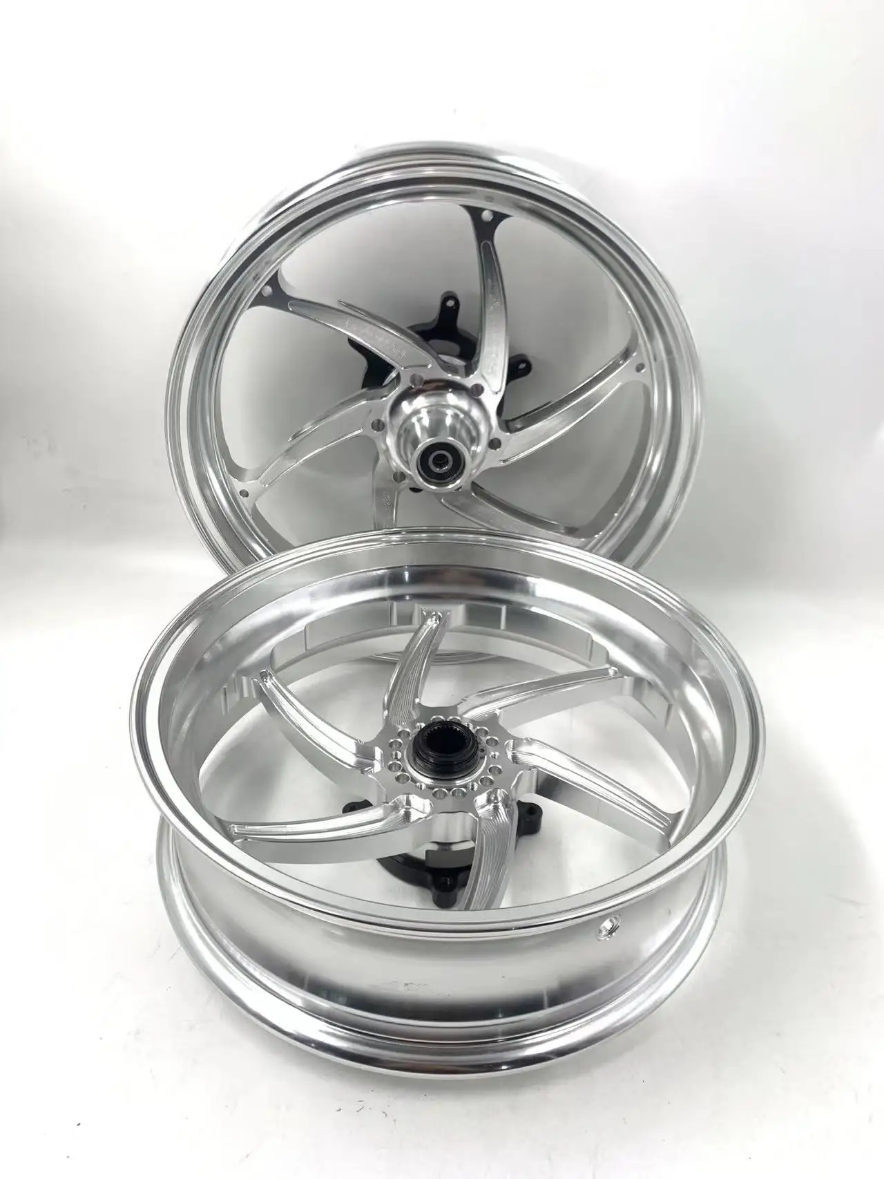 Forza 350 lightweight forged wheels