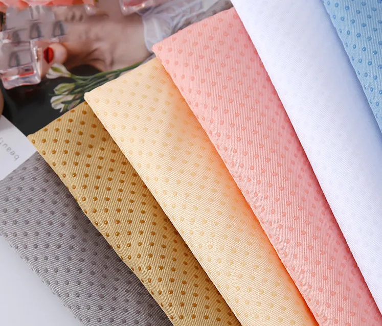 Customized Polyester Oxford Antislip Silicone Pet Dog Kennel Cushion Dotted Non-Slip Fabric for Carpet