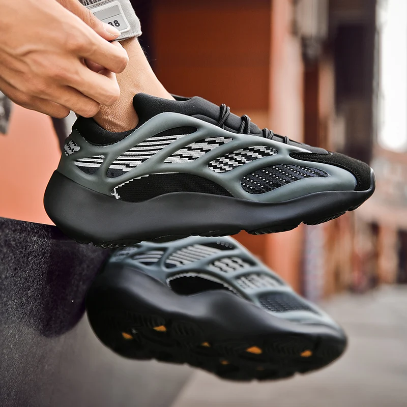 High Quality Men Fashion Sneaker Fluorescence Casual Yezzy Shoes Youth Sport Yeezy 700v3 Shoes Sneakers For Men